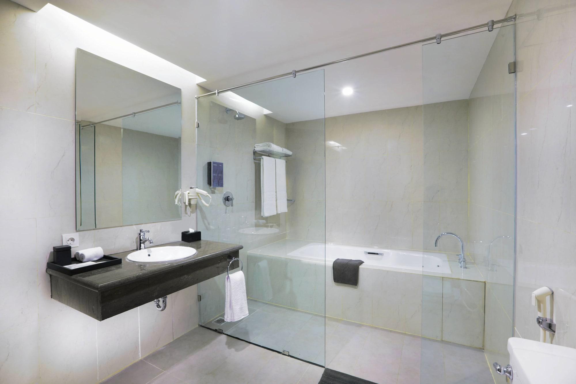 Hotel Harper Perintis By Aston Makasar Exteriér fotografie